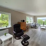 Amazing In With House Sea View Nyaraló *