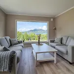 Nyaraló Amazing In With House Sea View Vikebygd